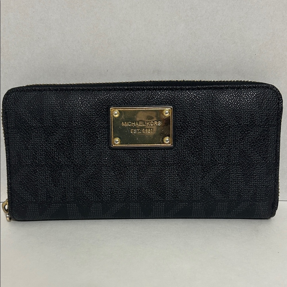 Michael Kors Black Signature Zip Wallet with Gold Plaque